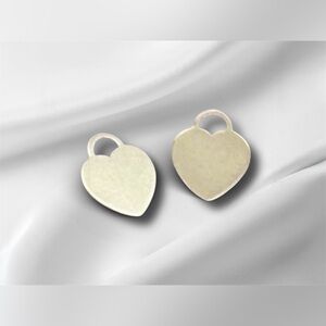 💯% AUTHENTIC TIFFANY AND CO SILVER PLAIN MINI HEART TAGS (2)